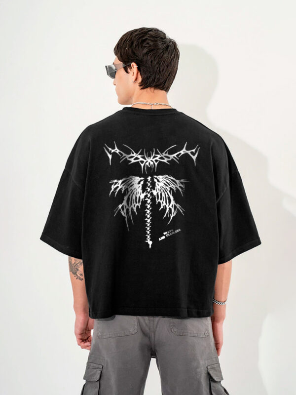 BOXY FIT "BRAVE AND FEARLEES"