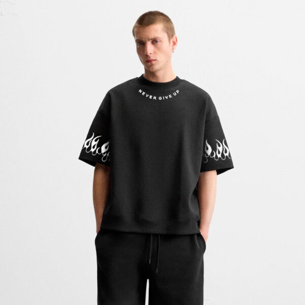 remera 590 BOXY FIT "NEVER GIVE UP"