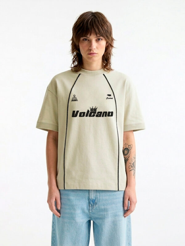 BOXY FIT CON TIRA PREMIUM VOLCANO