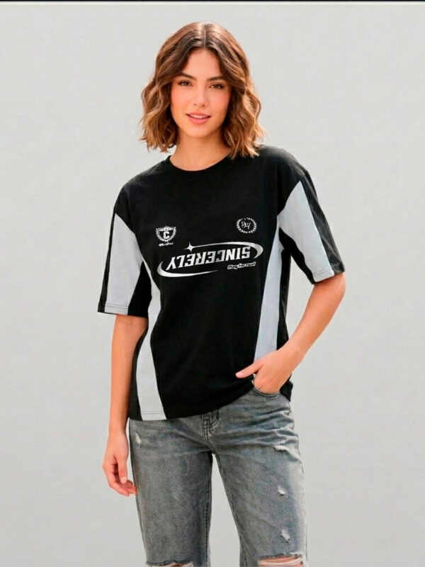 BOXY FIT  "PLAYFORVAL"